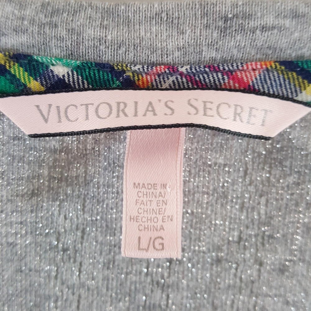 Victoria Secret L/S pullover - Picture 3 of 5